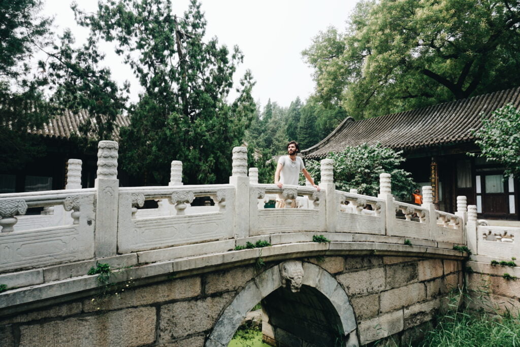 Living in China - Tiago at Summer Palace (Beijing)